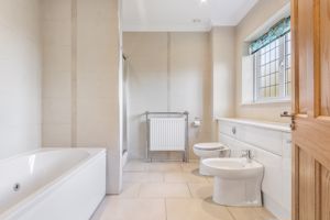 Photo 14- click for photo gallery